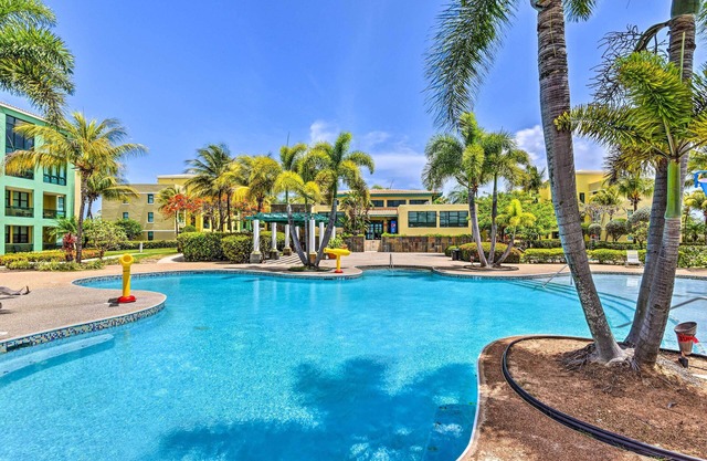 Steps to Beach: Loiza Getaway w/Rooftop Patio!