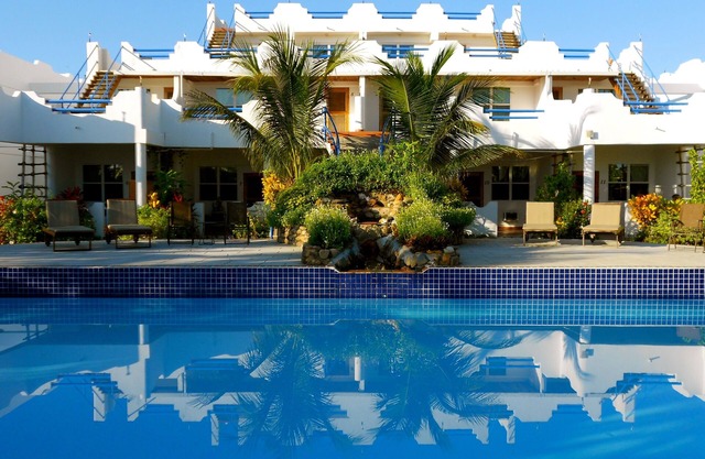 Steps to the Ocean - 3 BR villa with Ocean and Mountain Views