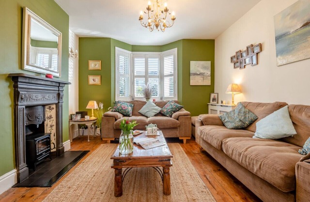 Stone Cottage - Wimborne