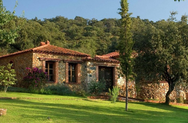 Stone House in Alájar near Gruta de las Maravillas