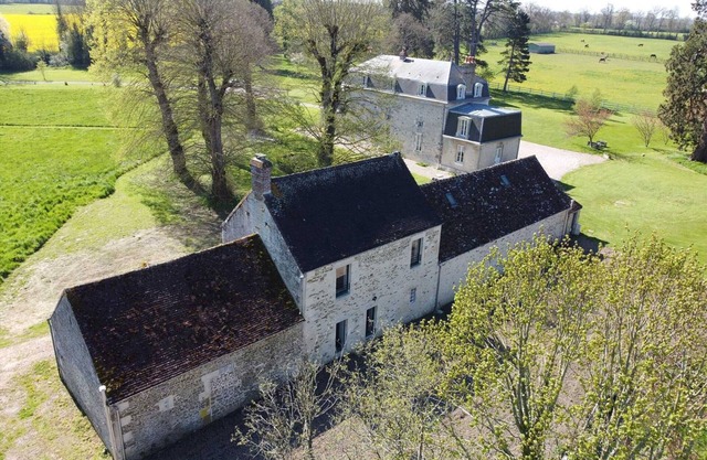 Stone House with Large Garden, WIFI, all inclusive