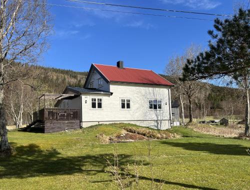 Storåkeren - landlig idyll i Bindal
