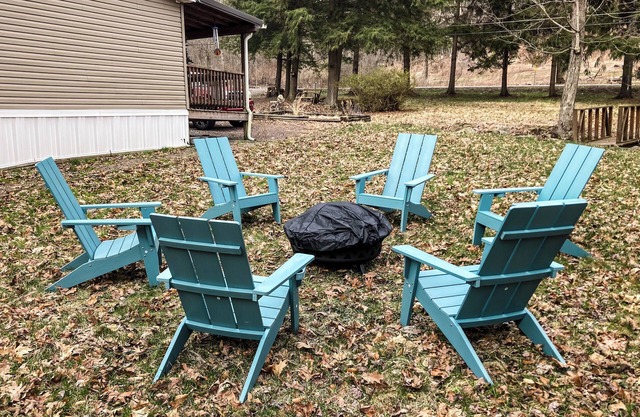 Stream-Front Serenity: Relax with the family at this peaceful place to stay!