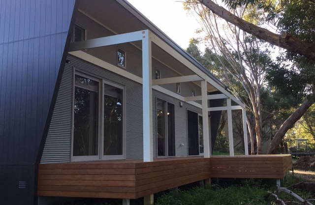 Stringy Bark, a Modern House with all the comforts!