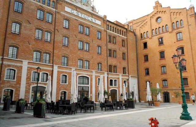 'Stucky house' delicious suite in the old mill: wi/fi, sat, lift