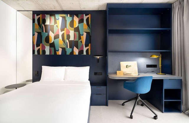 Students Studios - Student Accommodation Only