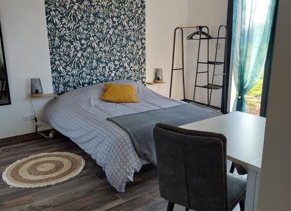 Studio à la campagne, 5 minutes de l'autoroute