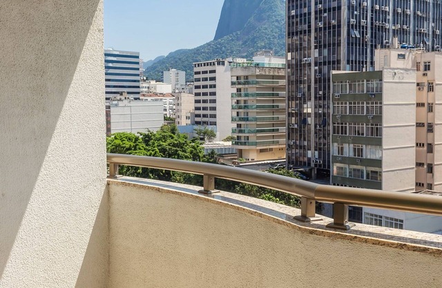 Studio 01 double bed and 01 single bed