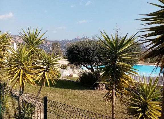 Studio 4 Pers Sea View Secured Cap Esterel