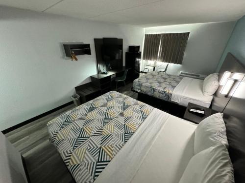 Studio 6 Suites East Syracuse Airport