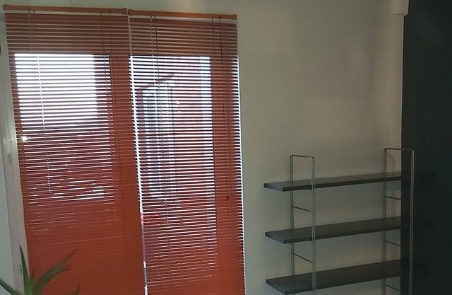 Studio 600 m de la Gare