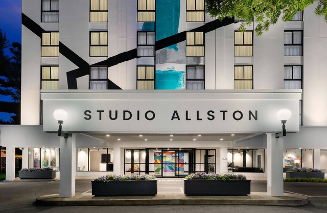 Studio Allston Hotel