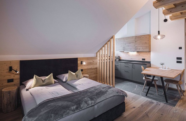 Studio Apartment 'Obermairhof Apartment 230' with Shared Garden, Balcony and Wi-Fi