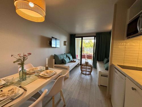 Studio cabine 5 pers, piscine, tennis, parking - Cannes la Bocca - FR-1-609-102
