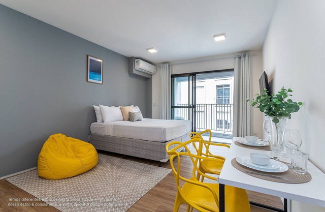 Studio completo no coração de SP | República