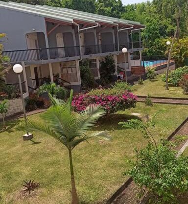 Studio cosy marina Bas du Fort - avec piscine