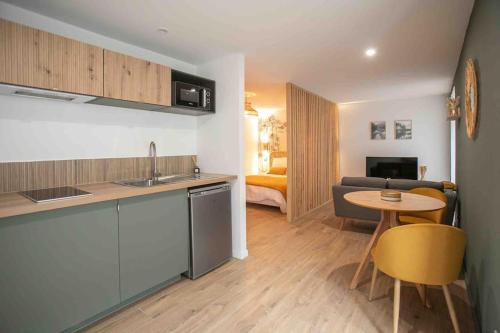 Studio cosy, neuf, hyper centre