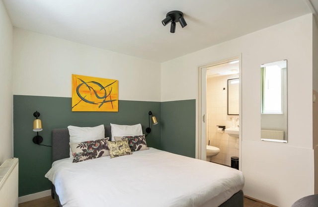 Studio Essential (2 persons) - Amsterdam Dockside Flats