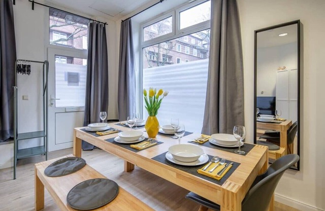 Studio Family Loft Self CheckIn Street Parking