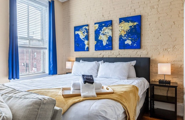 Studio on Historic Main by StayLage