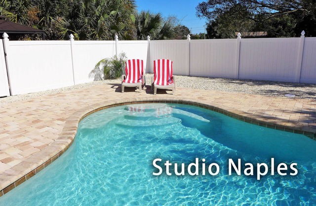 Studio Room Naples in Fort Myers/House Villa Barra