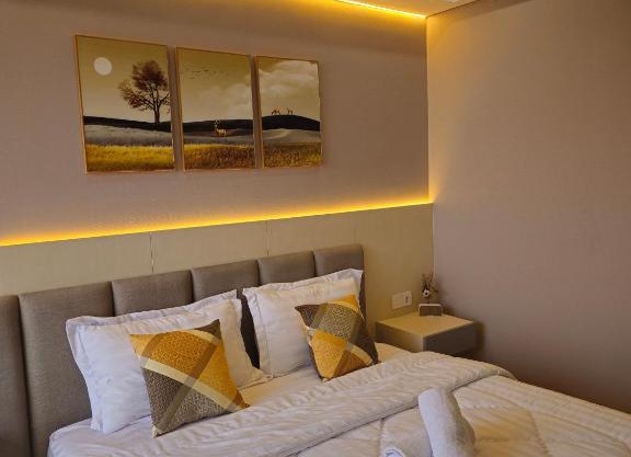 Studio Sea View Apartment at Gold Coast PIK by MYsweethome