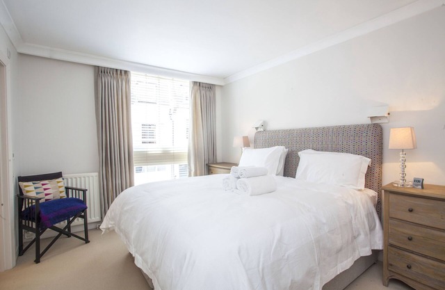 Stunning 2bed/2.5bath mews house in Chelsea SW1