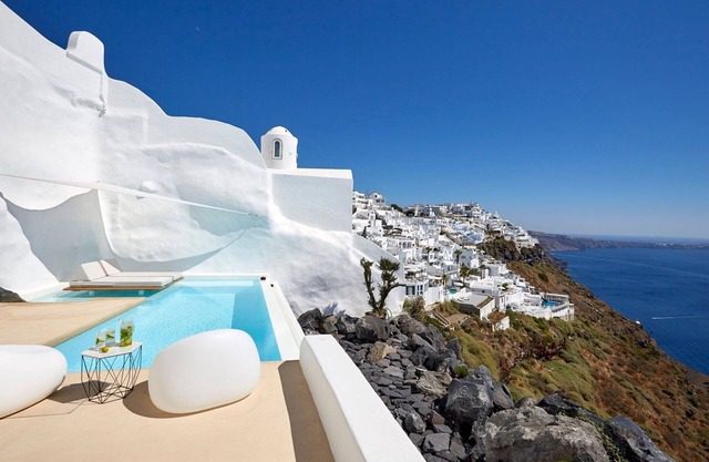 Stunning Caldera Views Villa | Short Walk to Fira | Villa Quintessence |.