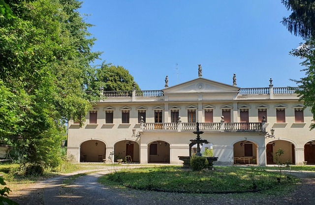 Stunning flat in a venetian and historical Villa just 15 minutes from Venice