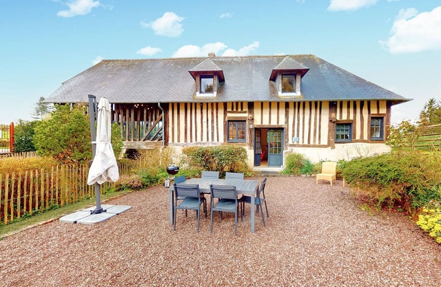 Stunning home in St.Marguerite d.Loges