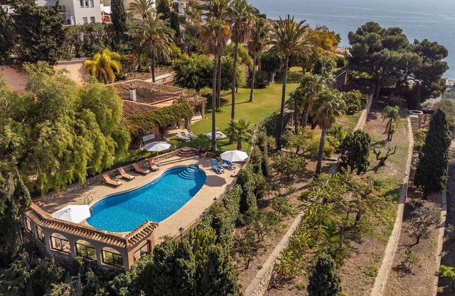 Stunning home in Almuñecar