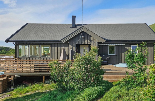 Stunning home in Bleik with lake view