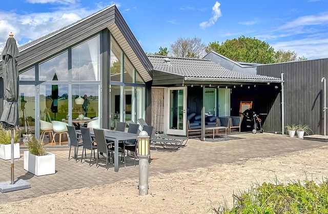 Stunning home in Haderslev with WiFi