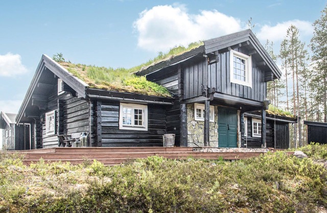 Stunning home in østby with kitchen