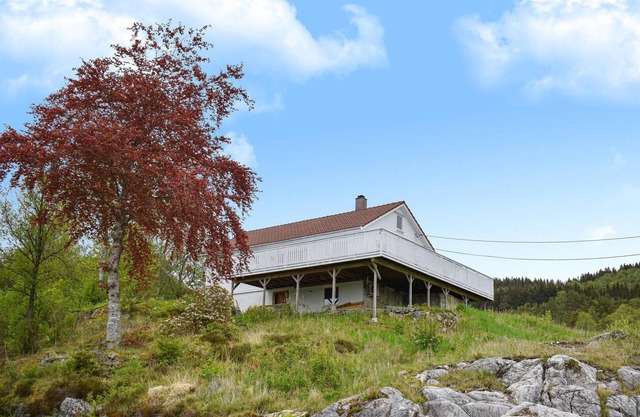 Stunning home in Seim with WiFi