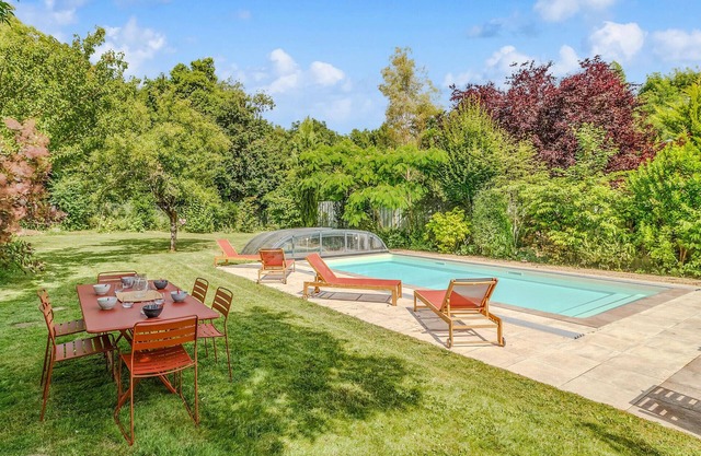 Stunning home in Surgeres