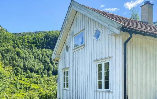 Stunning Home In Tonstad With Wifi
