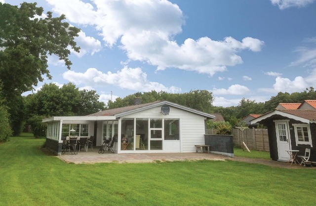 Stunning home in Vinderup with WiFi