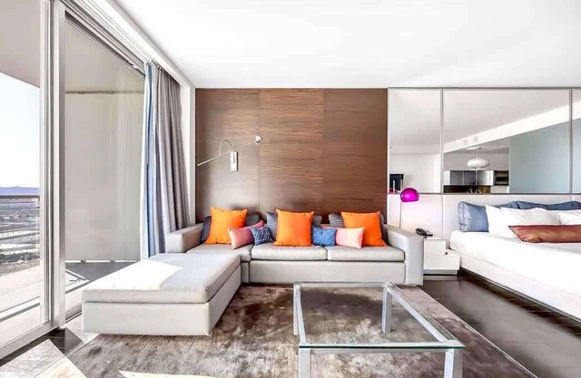 Stunning Palms Studio Strip View Las Vegas