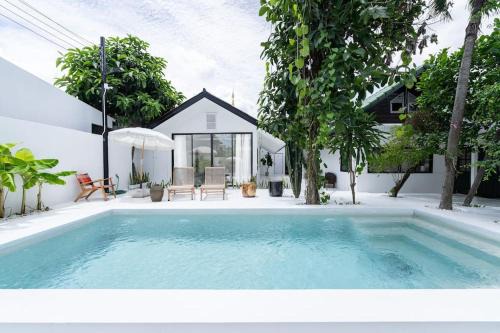 Stunning Pool Villa - In Old Town Chiang Mai Daily Housekeeping