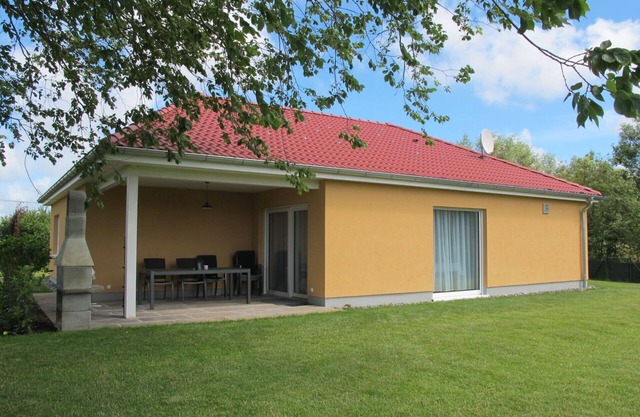 Stunning private villa for 6 people with WIFI, TV and terrace