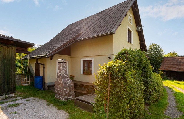 Stunning private villa with private pool, WIFI, TV, terrace, pets allowed, panoramic view, parking