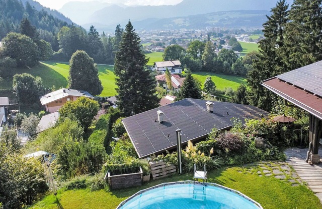 Stunning private villa for 10 guests with hot tub, private pool, WIFI, TV and terrace