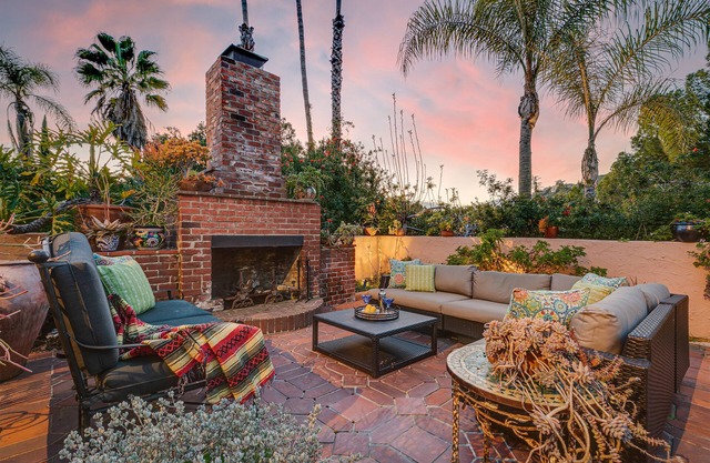 Stunning Spanish Pool Home