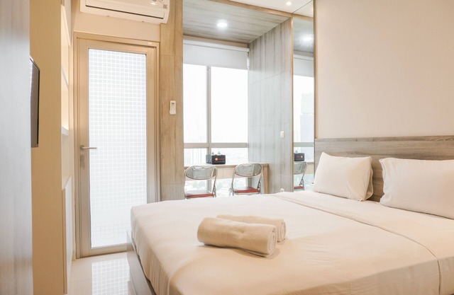 Stunning Studio at Ciputra World 2 Apartment