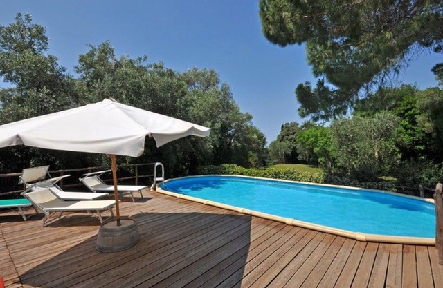 Stunning villa for 13 people with private pool, WIFI, TV, pets allowed and panoramic view