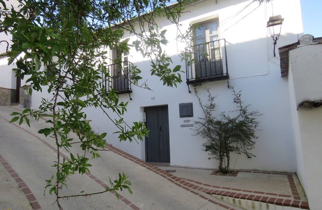 Stunning Village House with Plunge Pool, Air Conditioning & Walled Garden