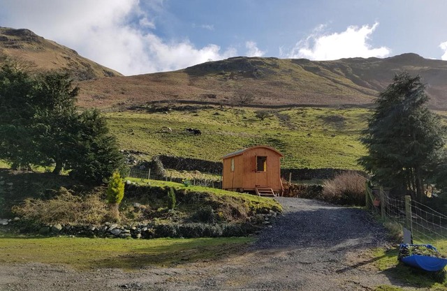 Stybeck Farm Shephards Hut