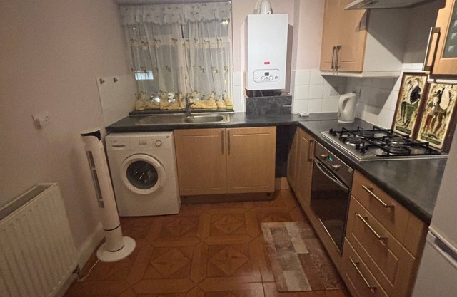 Stylish 1-bed Apartment- Sleeps 3 w/Central Links