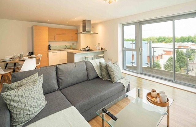 Stylish 2-Bed with Stunning View